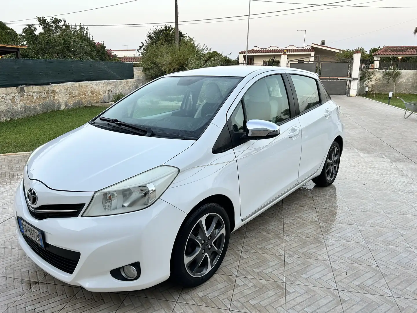 Toyota Yaris 5p 1.0 Trend - 1