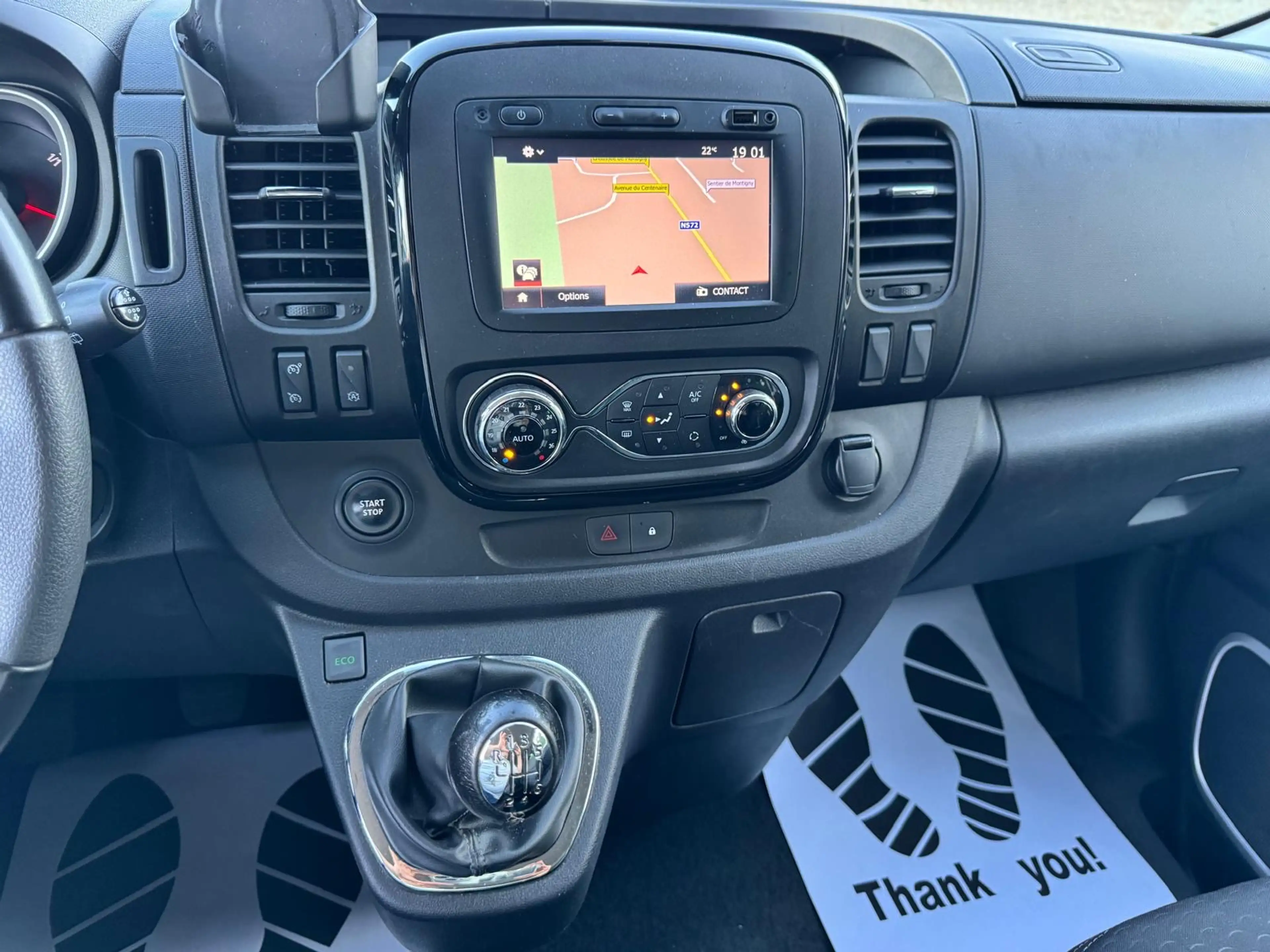 Opel Vivaro 1.6 CDTi/Etat neuf/Utilitaire 5 places/Double cabine/Euro6b/Garantie 1an — photo 12
