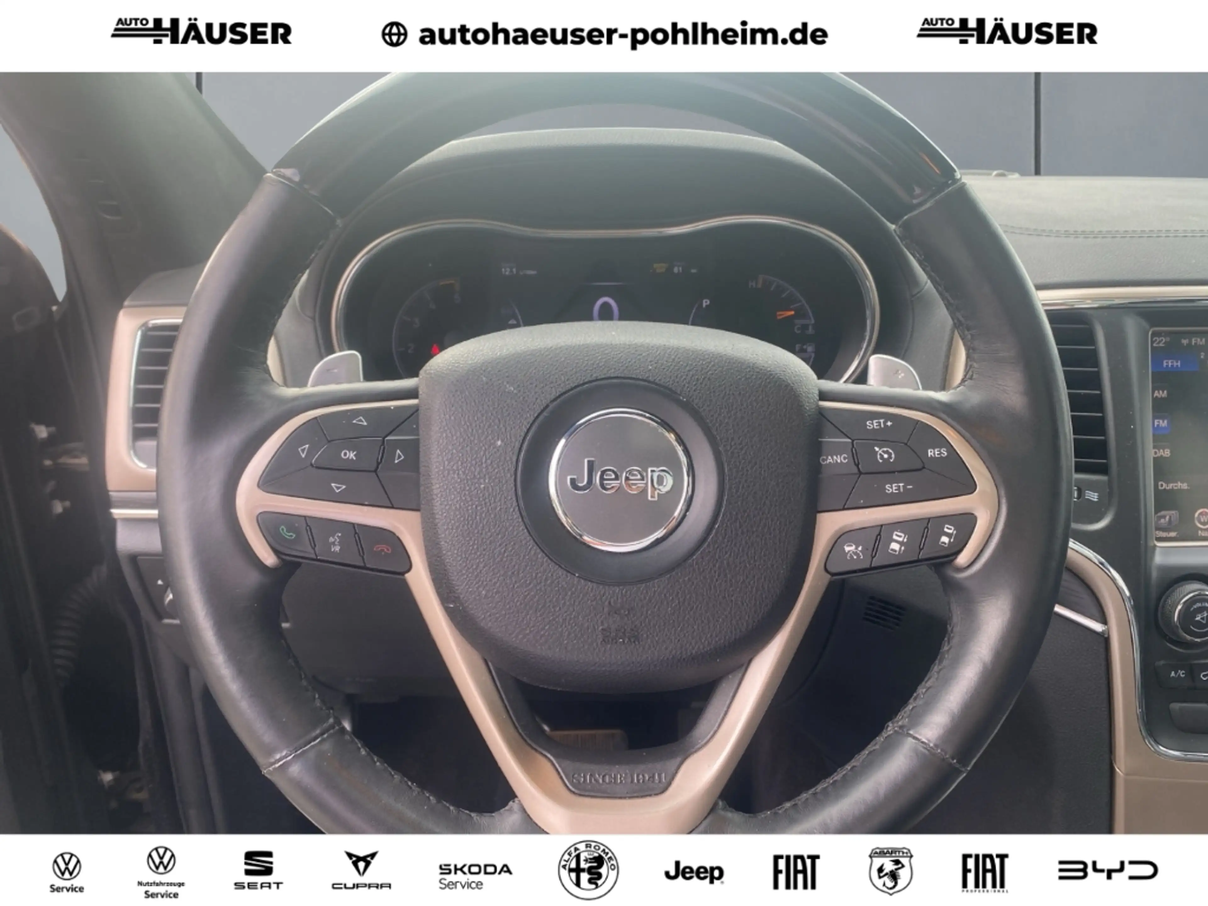 Jeep Grand Cherokee 3.0 CRD Summit PANO EL. HECKKL. H&K BI-XENON KAMER — photo 12