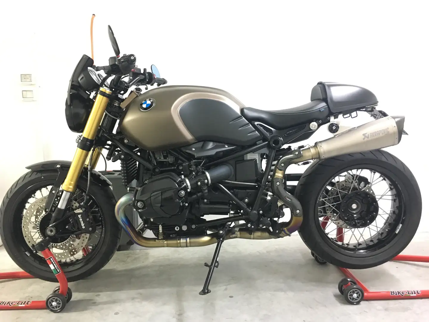 BMW R nineT Bronz - 1