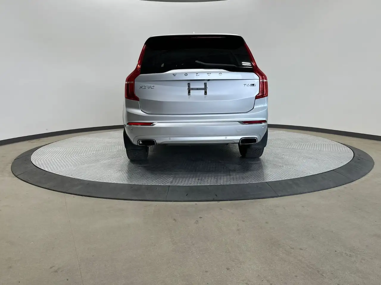 Volvo XC90 снимка Volvo XC90