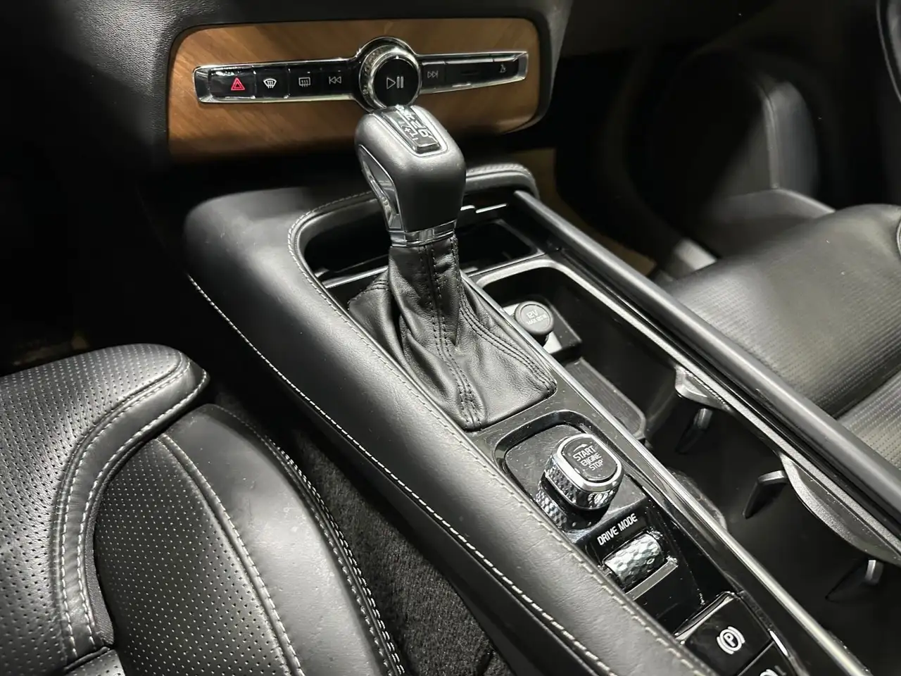 Volvo XC90 снимка Volvo XC90