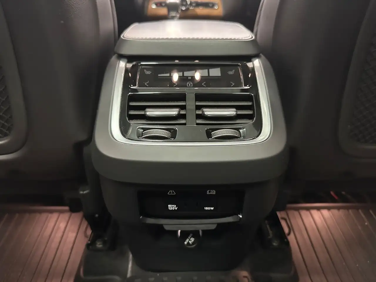 Volvo XC90 снимка Volvo XC90