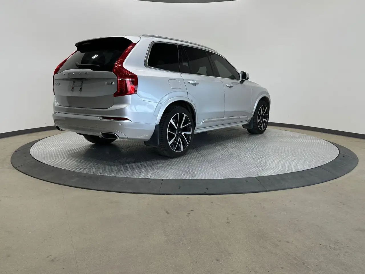 Volvo XC90 снимка Volvo XC90