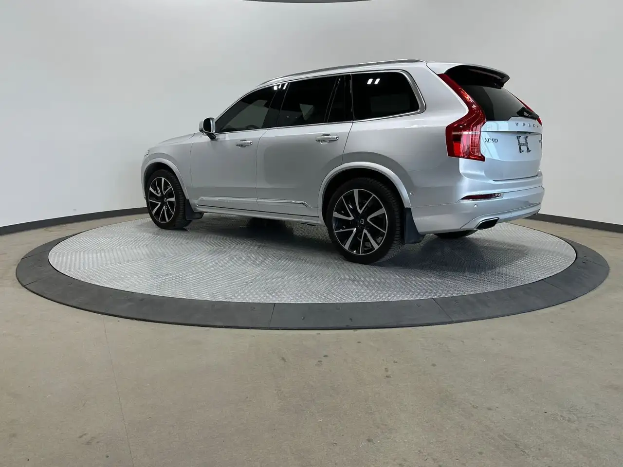 Volvo XC90 снимка Volvo XC90