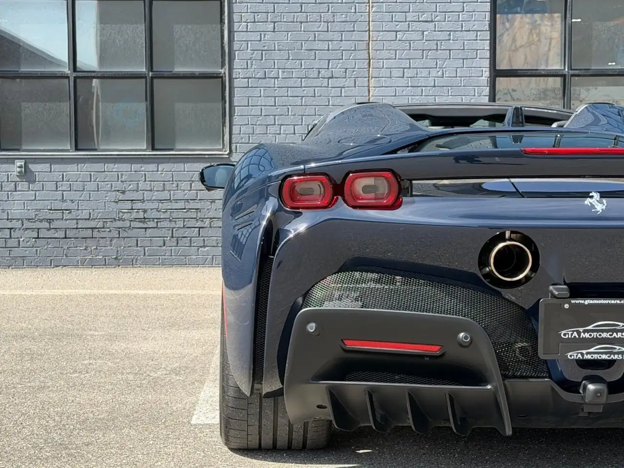 Ferrari SF90 Spider снимка Ferrari SF90 Spider