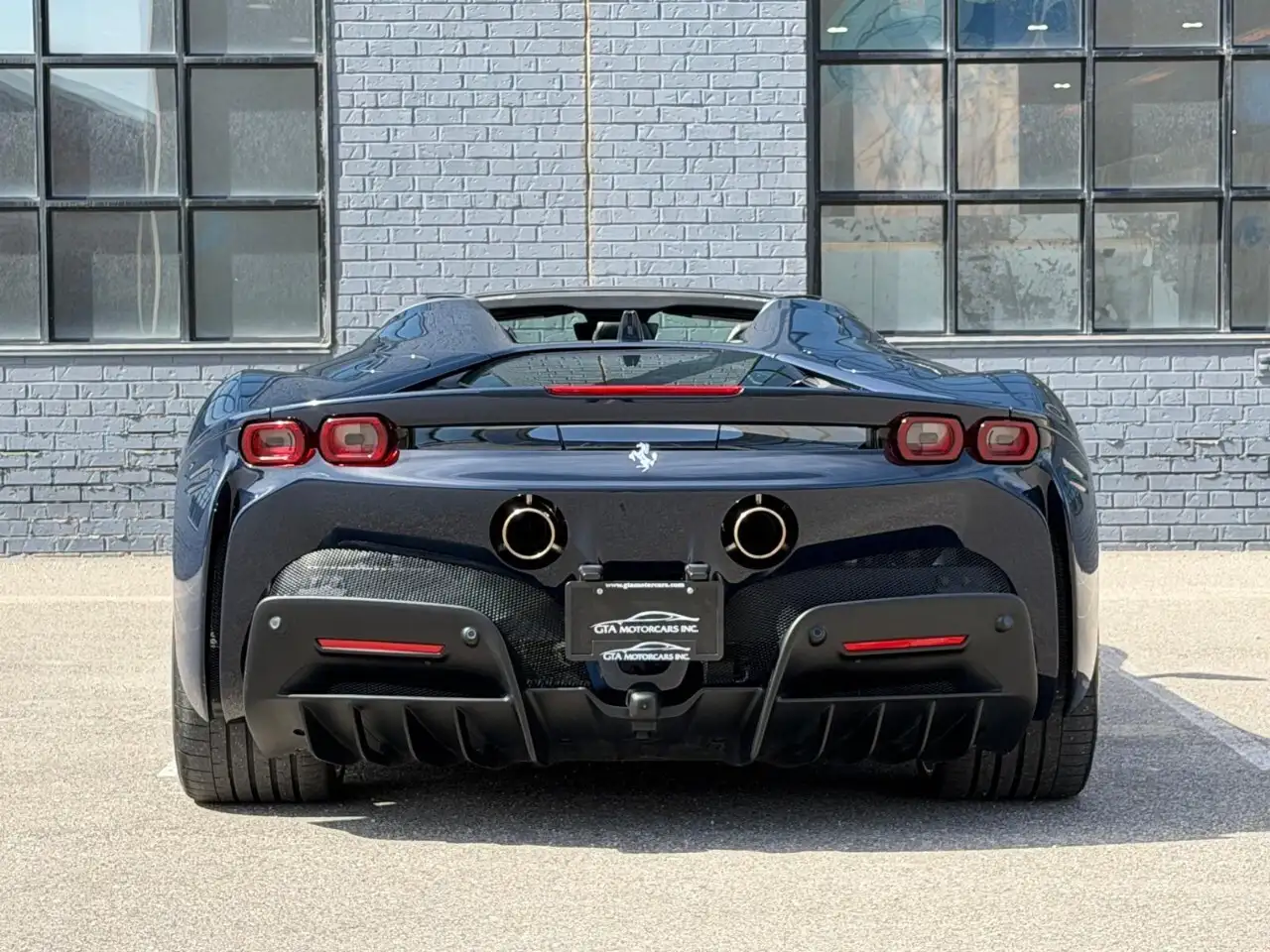 Ferrari SF90 Spider снимка Ferrari SF90 Spider