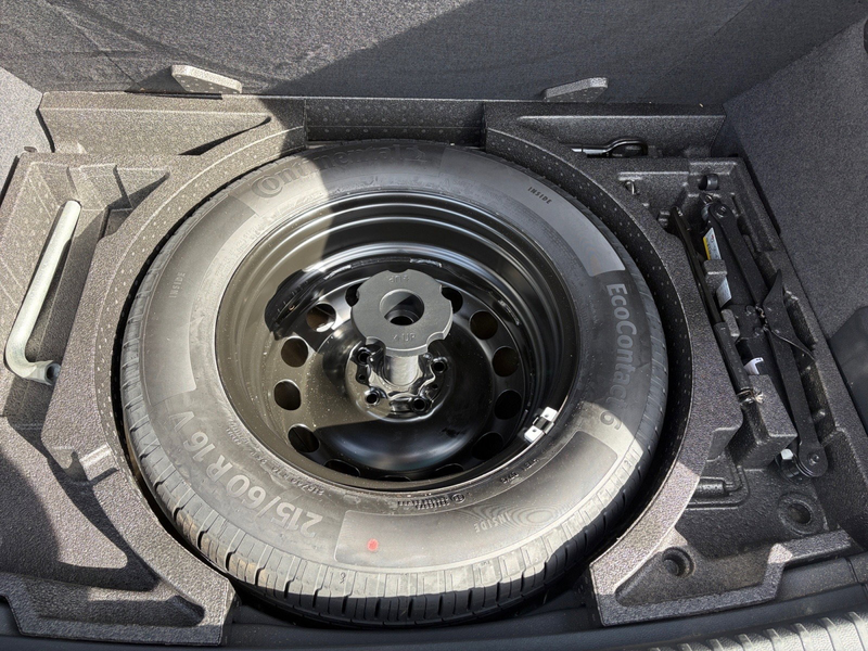 Skoda Karoq Karoq Clever 1,0 TSI 81 kW 6-speed mech. — photo 12
