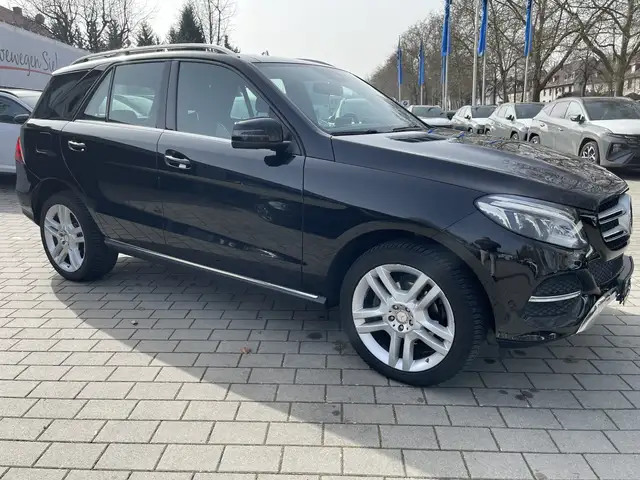 Mercedes-Benz 350 d 4Matic/ PANO/360/HUD/STANDHZG/LEDER