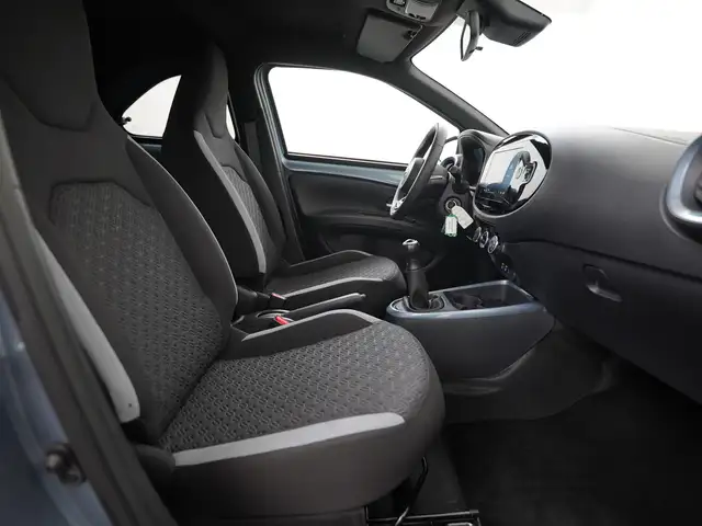 Toyota Aygo X view 3
