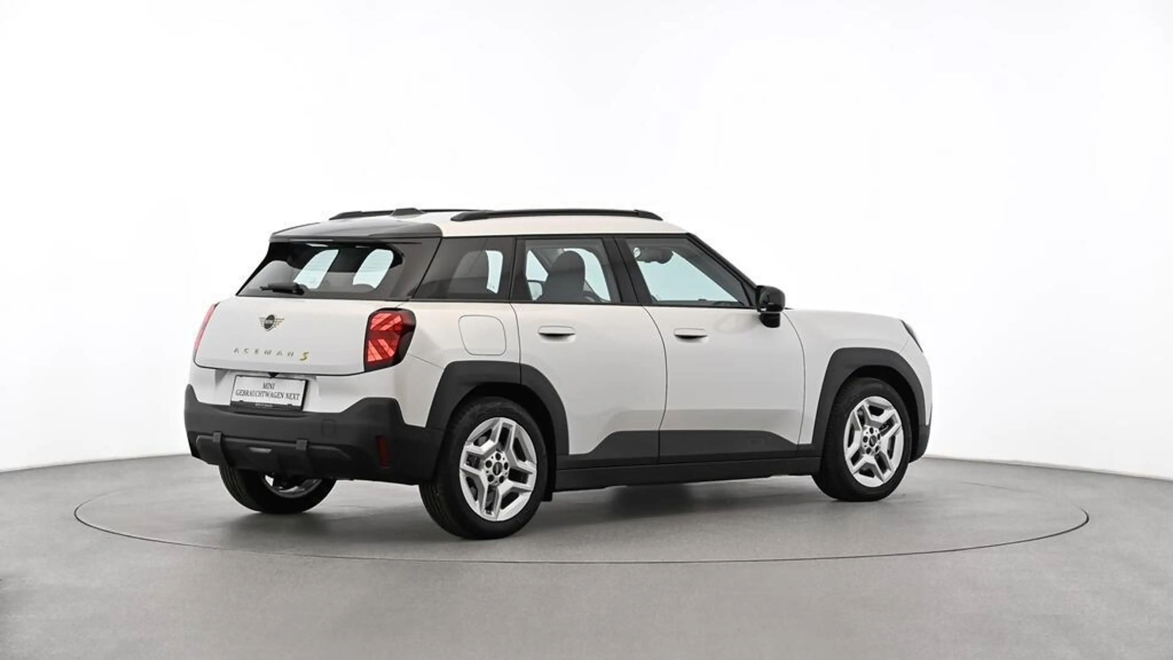 MINI Aceman SE — photo 6