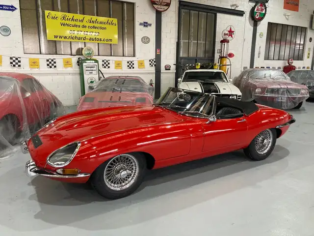 Jaguar E-Type Roadster Série 1 matching numbers de 1966