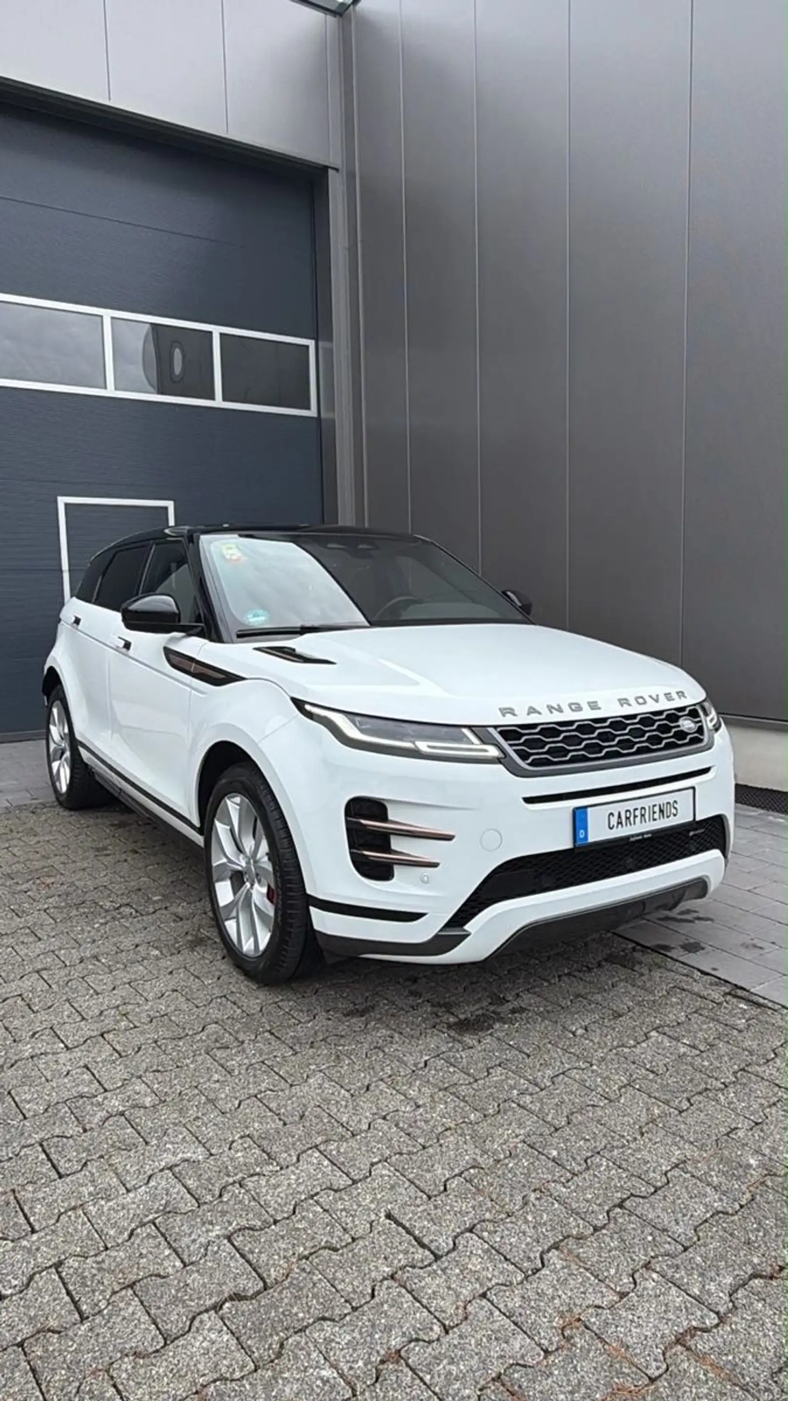 Land Rover Range Rover Evoque R-Dynamic SE — photo 3