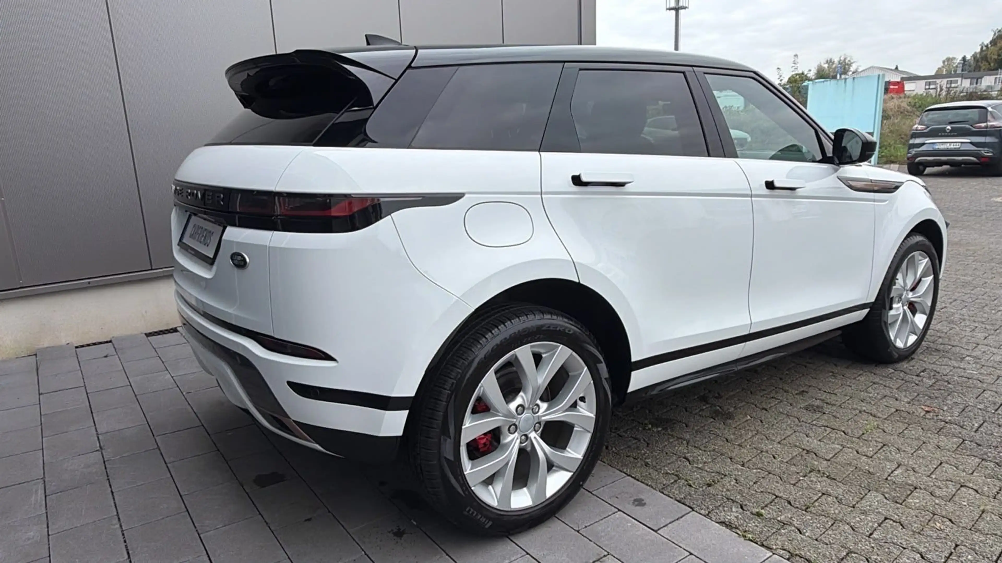 Land Rover Range Rover Evoque R-Dynamic SE — photo 5