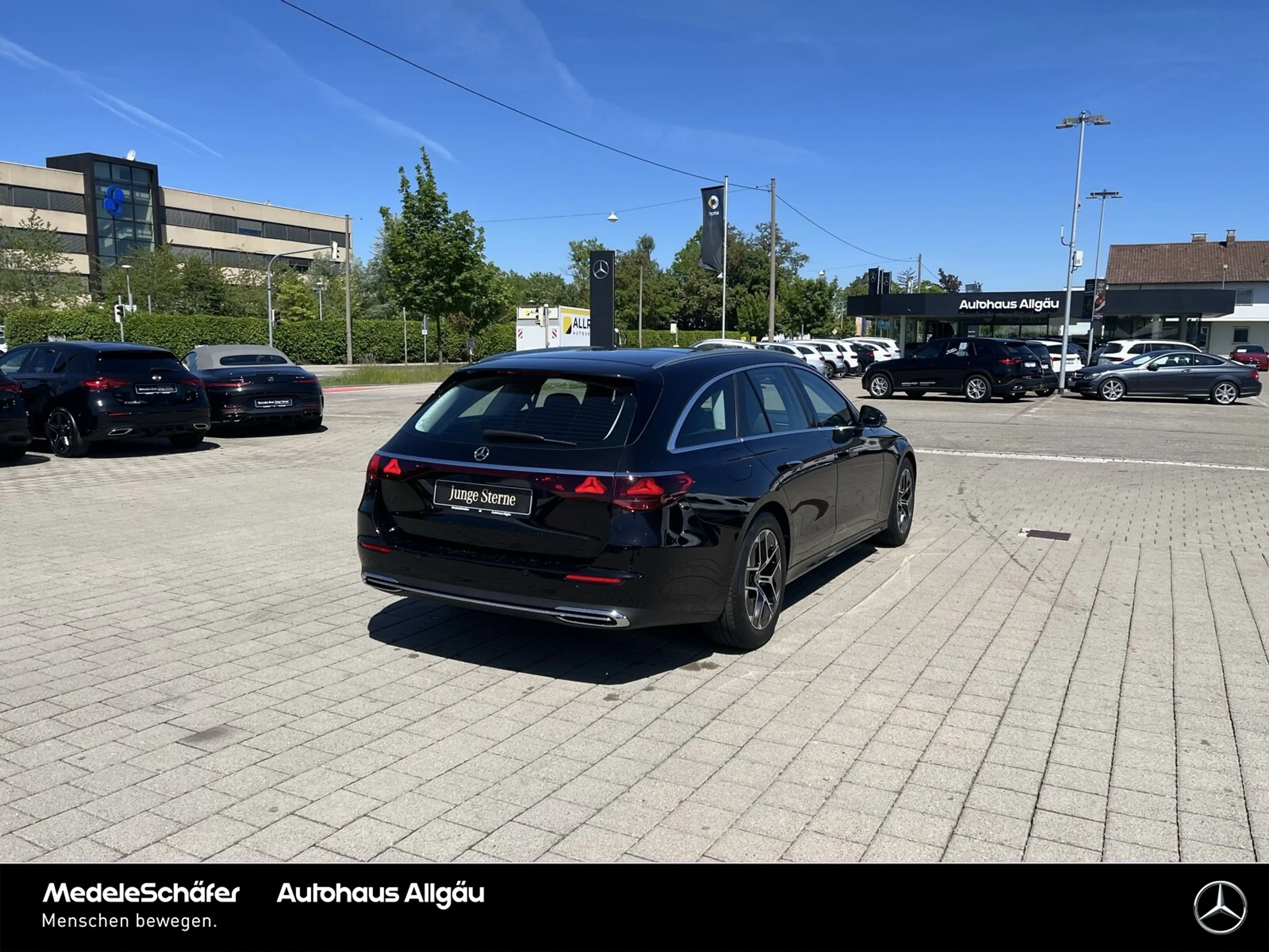 Mercedes-Benz E 220 E 220 T d Avantgarde 18" AHK Kamera Distronic LED — photo 5