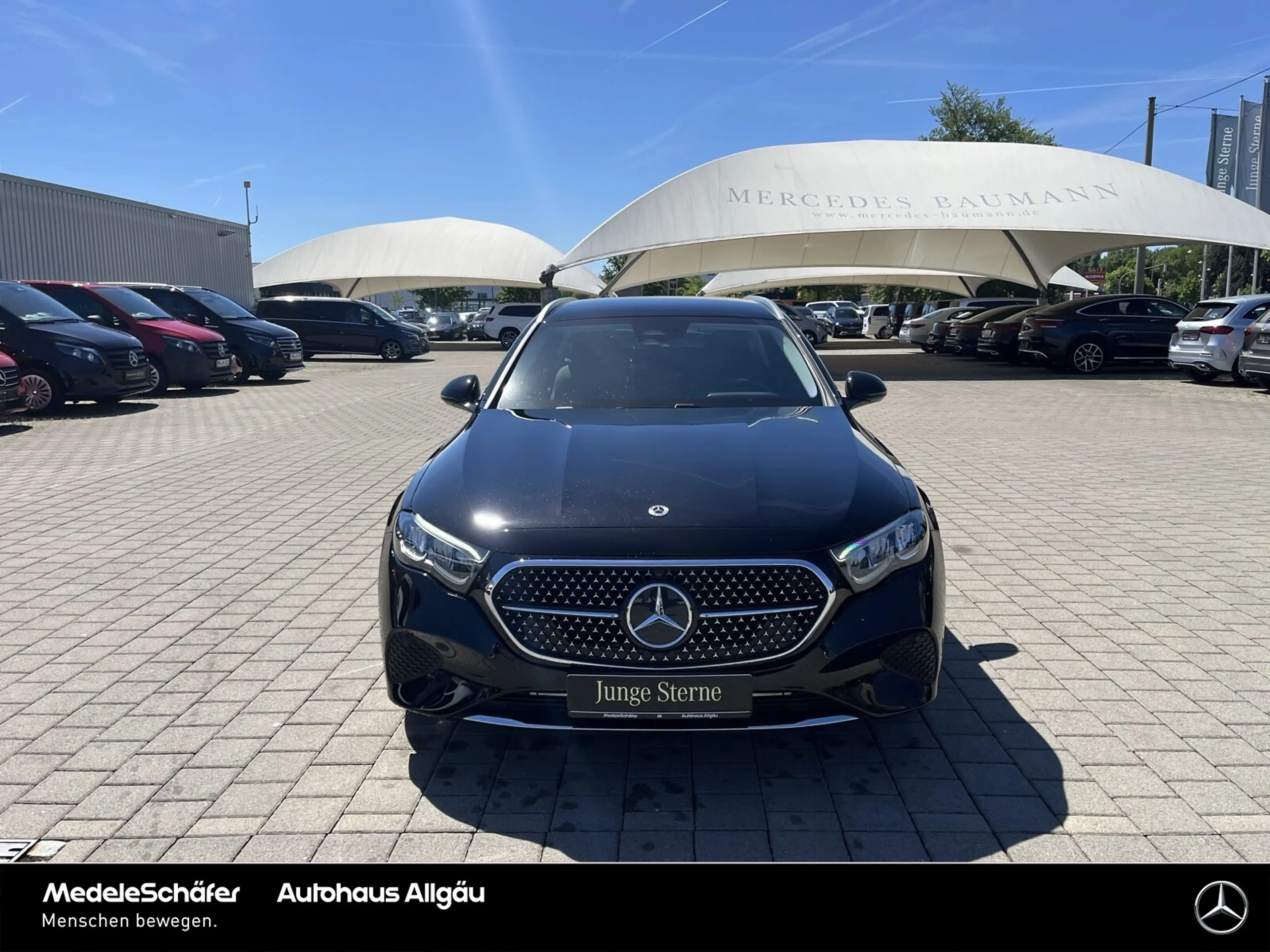 Mercedes-Benz E 220 E 220 T d Avantgarde 18" AHK Kamera Distronic LED — photo 8