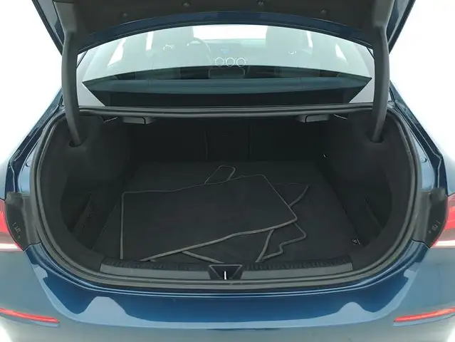 Mercedes-Benz A-Class view 14
