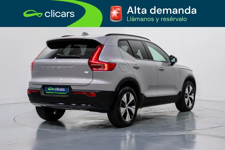 Volvo XC40 2022, foto 5