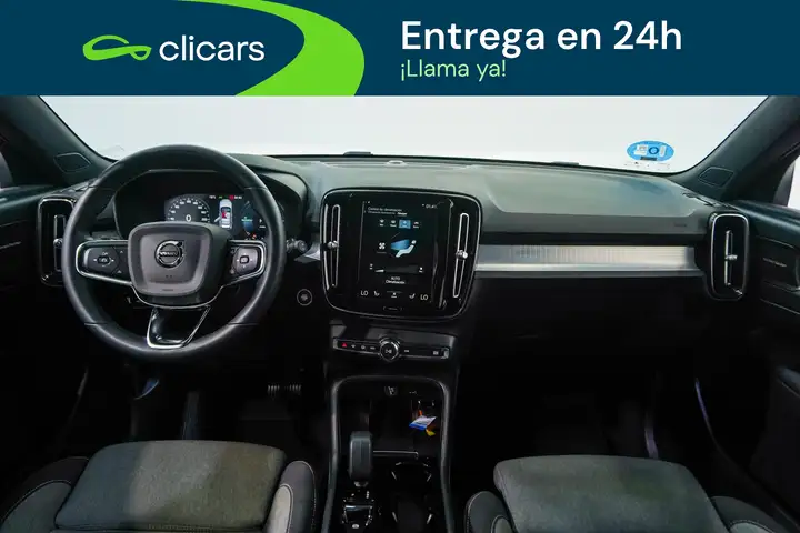 Volvo XC40 2022, foto 14