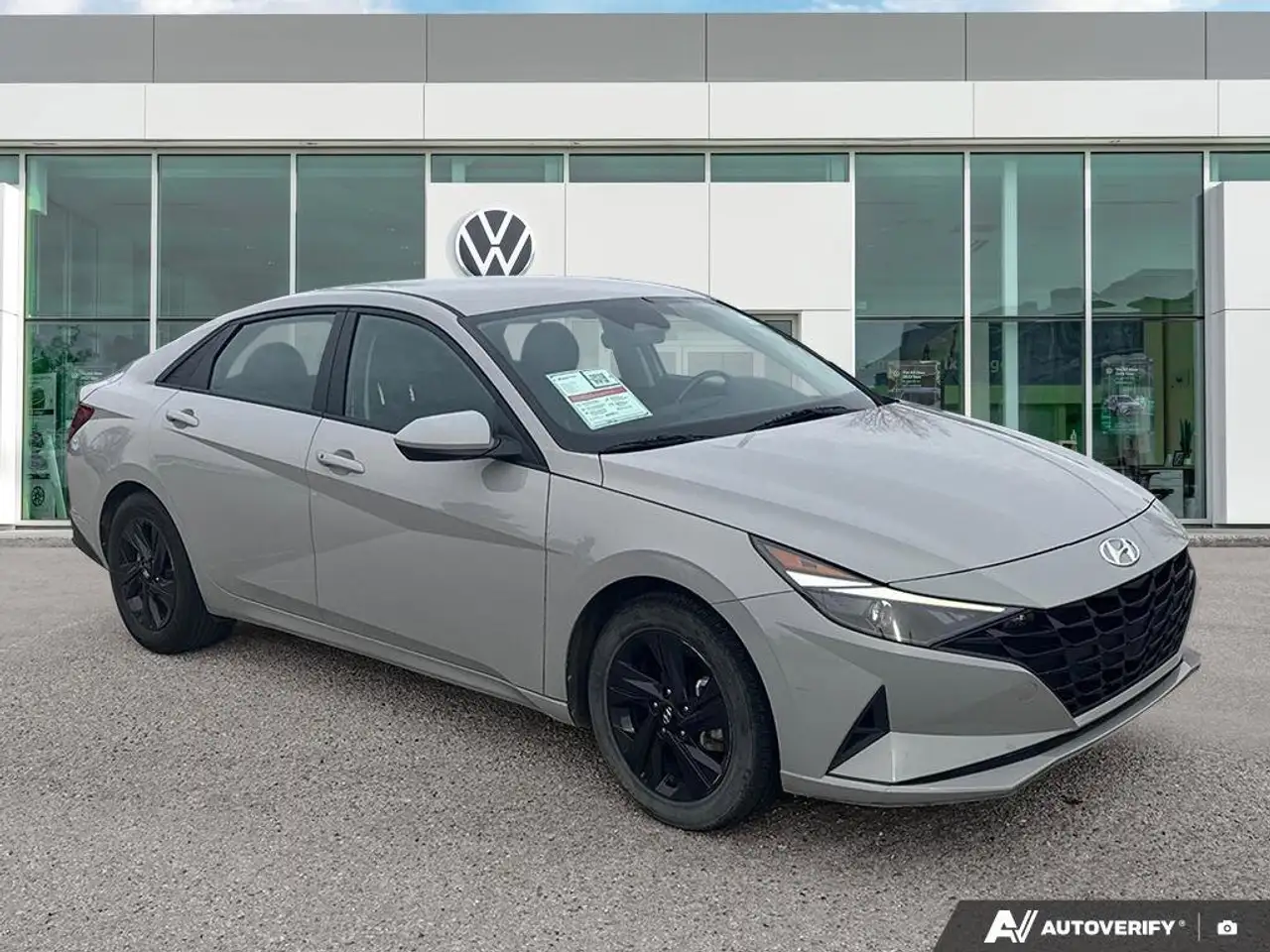 Hyundai ELANTRA снимка Hyundai ELANTRA