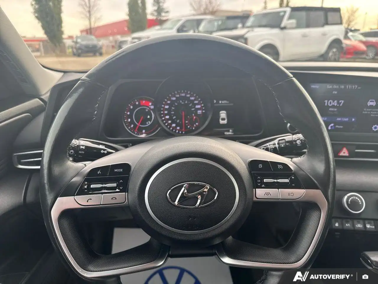 Hyundai ELANTRA снимка Hyundai ELANTRA