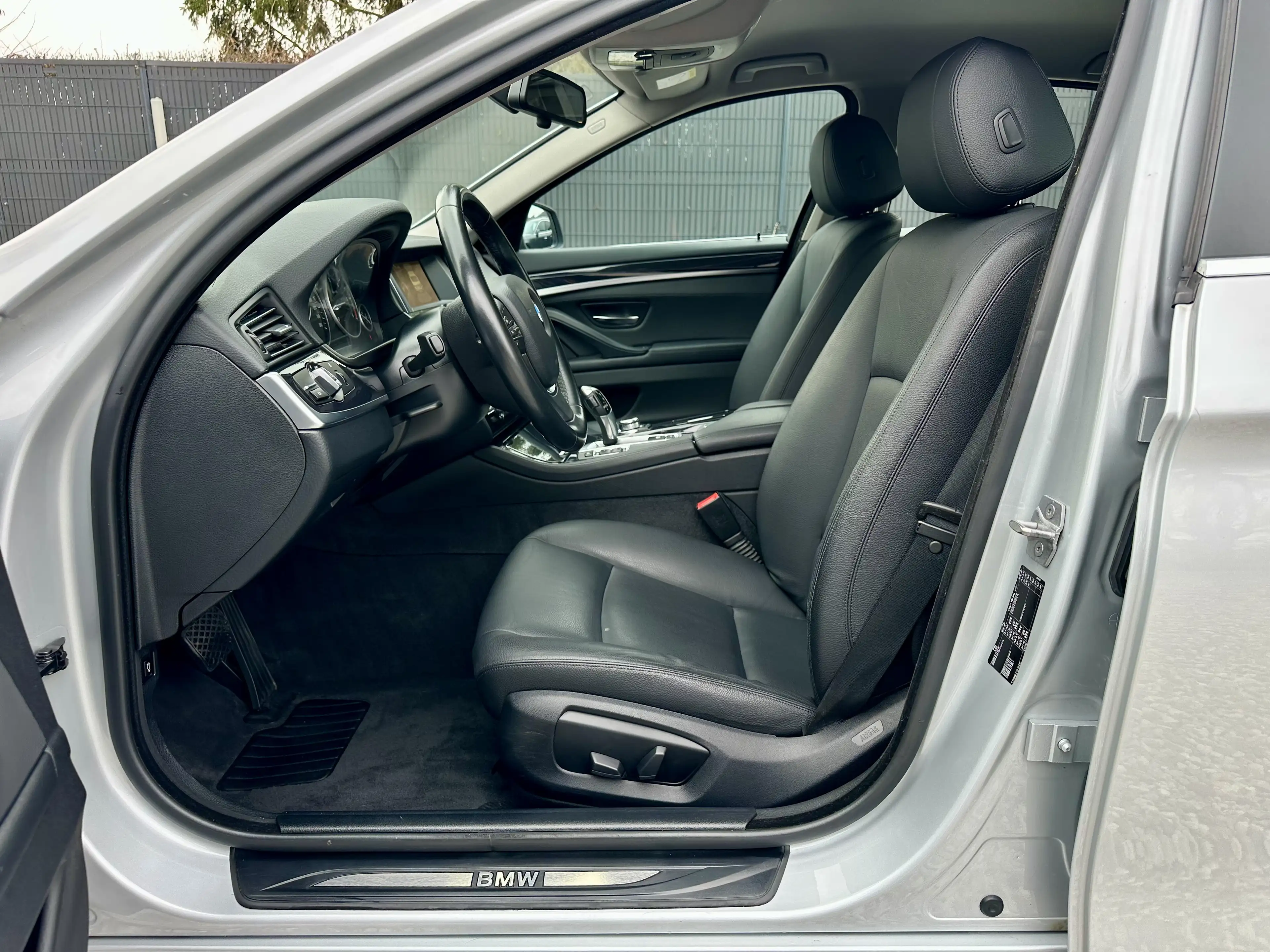 BMW 518 518 dA Facelift ! Euro 6b 110gr cO2 ! B. Auto !! — photo 9