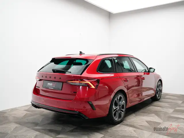 Skoda Octavia view 2