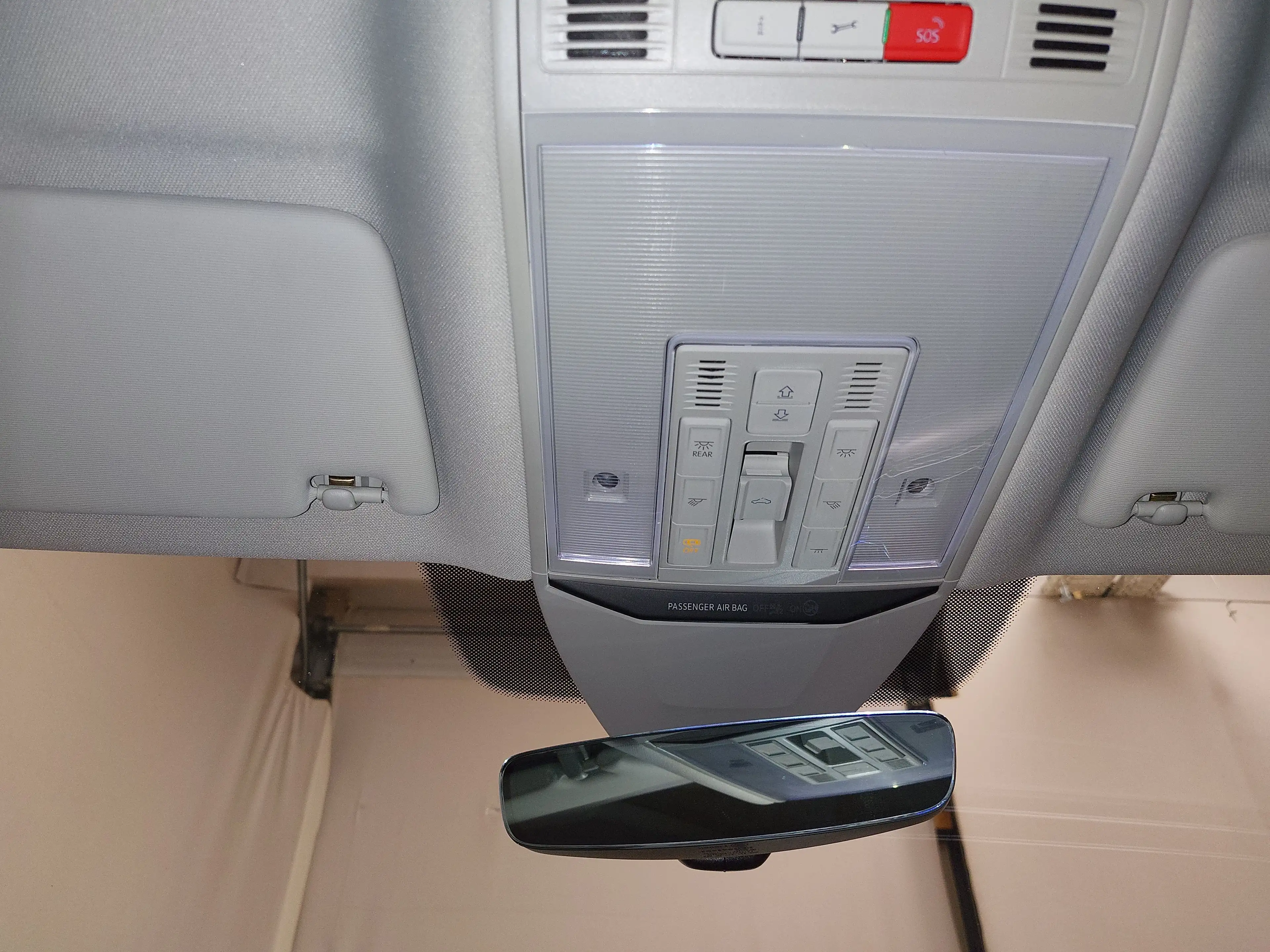 Volkswagen Passat Variant GTE 1.4 TSI Navi LED DC Pano AHK — photo 13