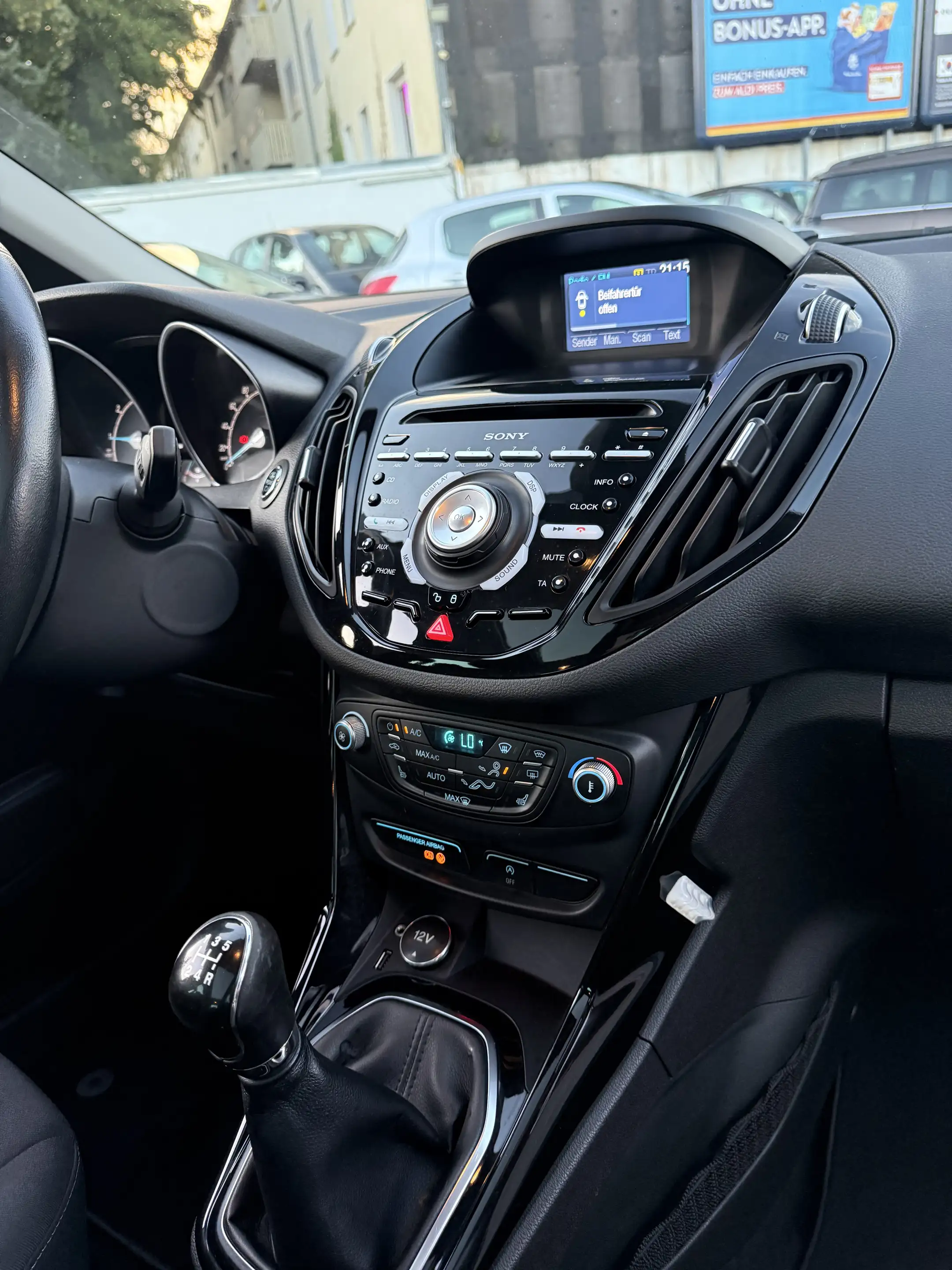 Ford B-Max B-MAX 1.0 EcoBoost Titanium — photo 10