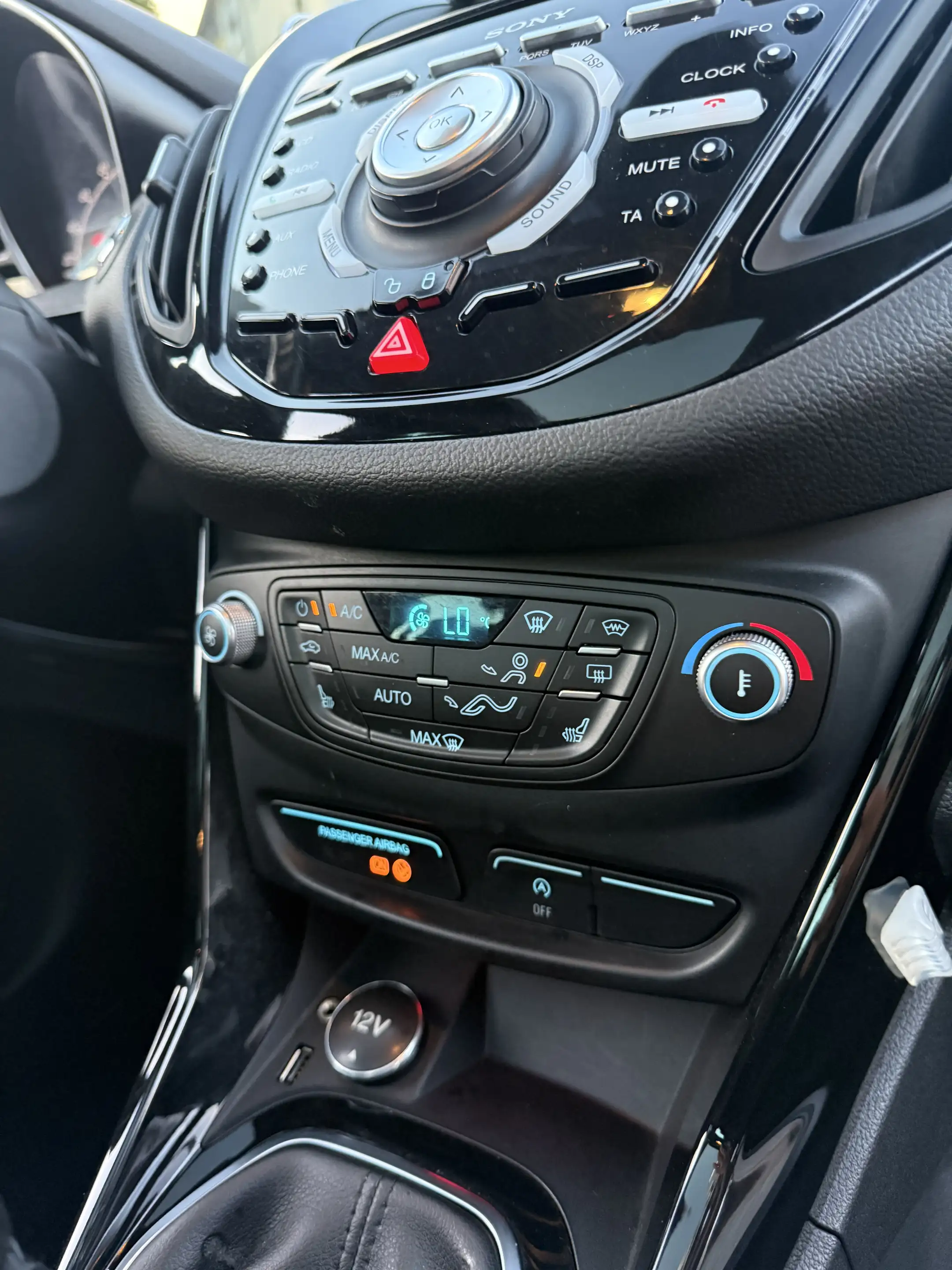 Ford B-Max B-MAX 1.0 EcoBoost Titanium — photo 13