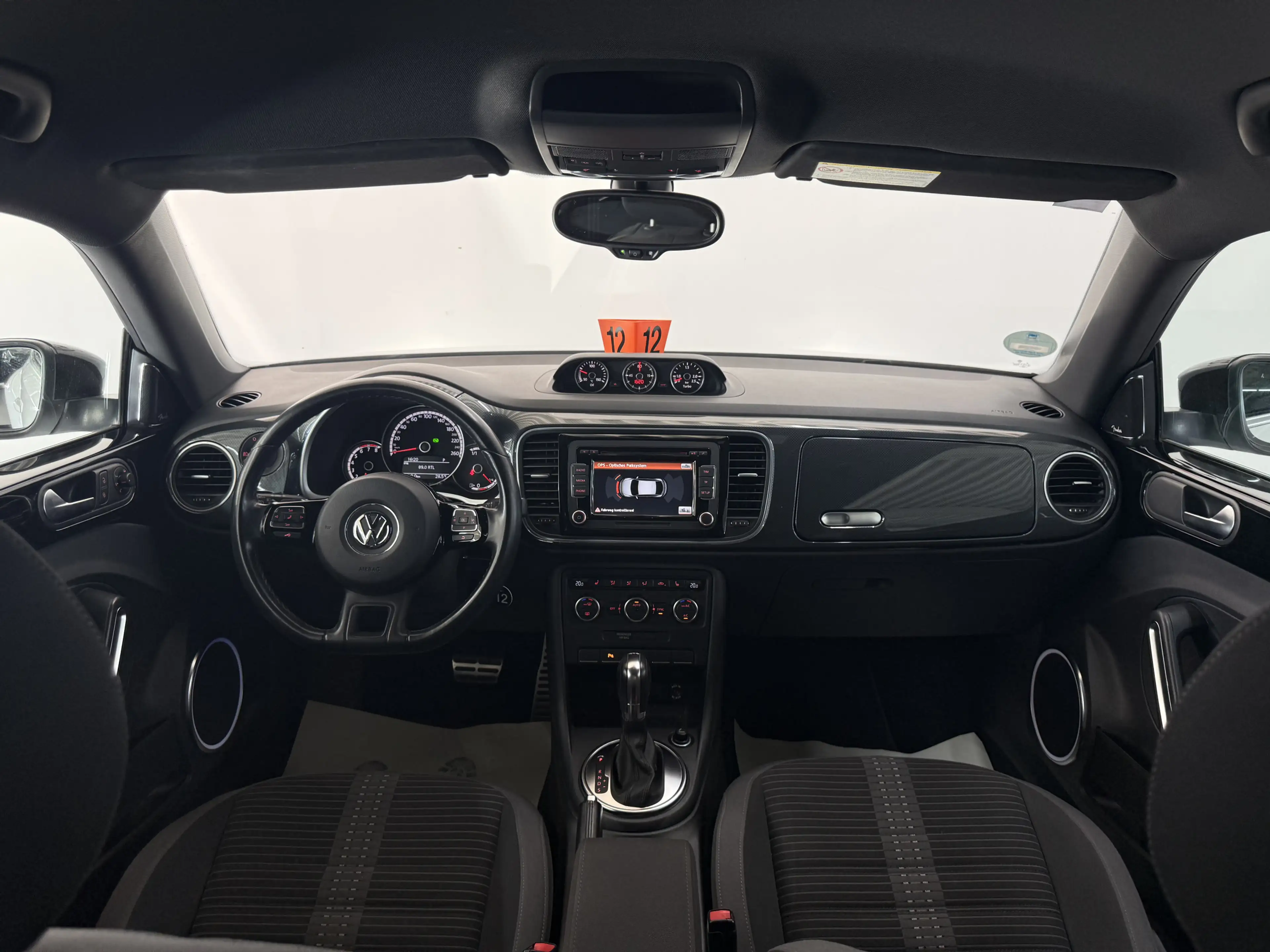 Volkswagen Beetle Sport 2.0 TSI DSG Fender Xenon HU&Service — photo 4