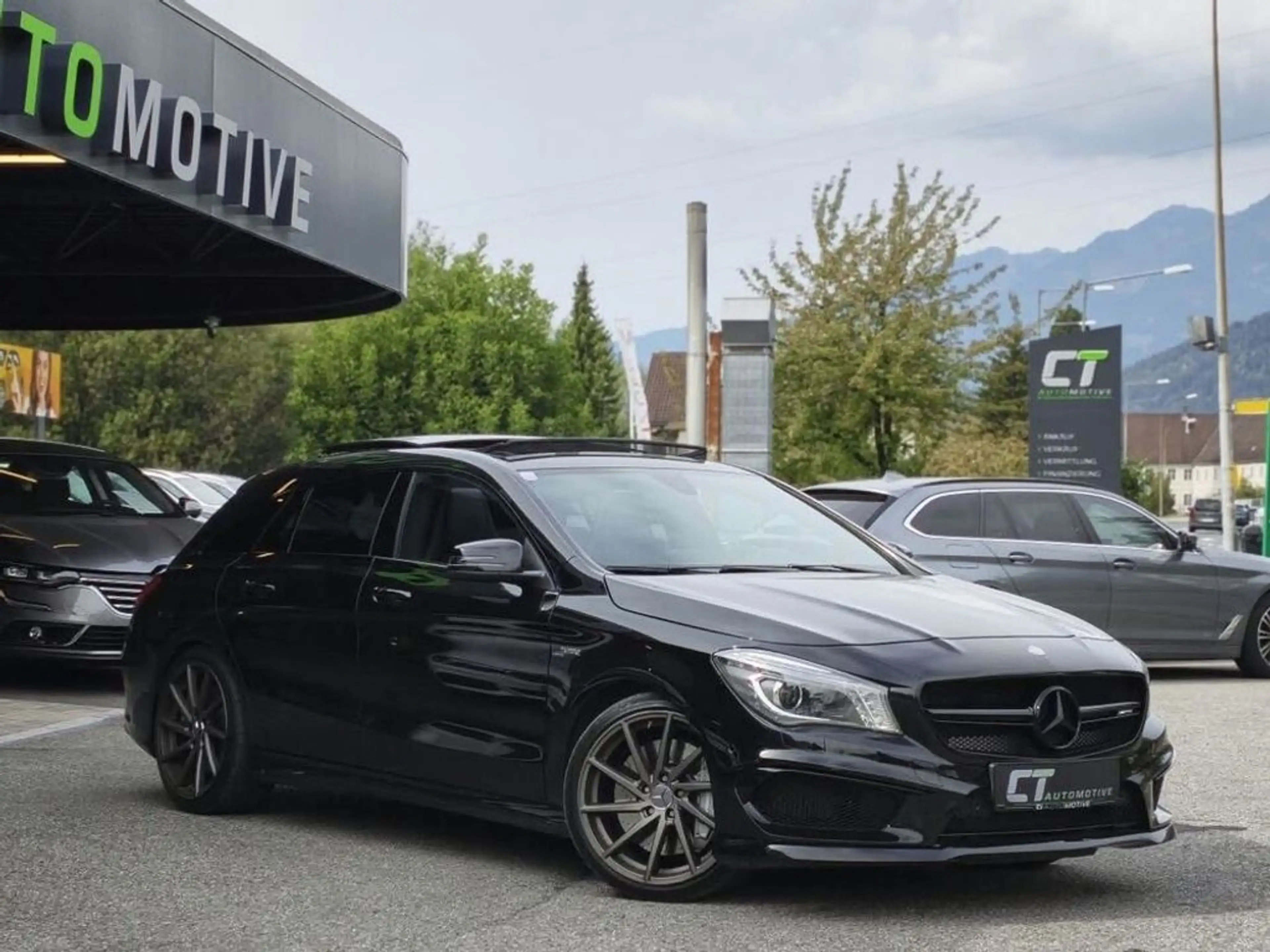Mercedes-Benz CLA 45 AMG Shooting Brake 4MATIC Aut.