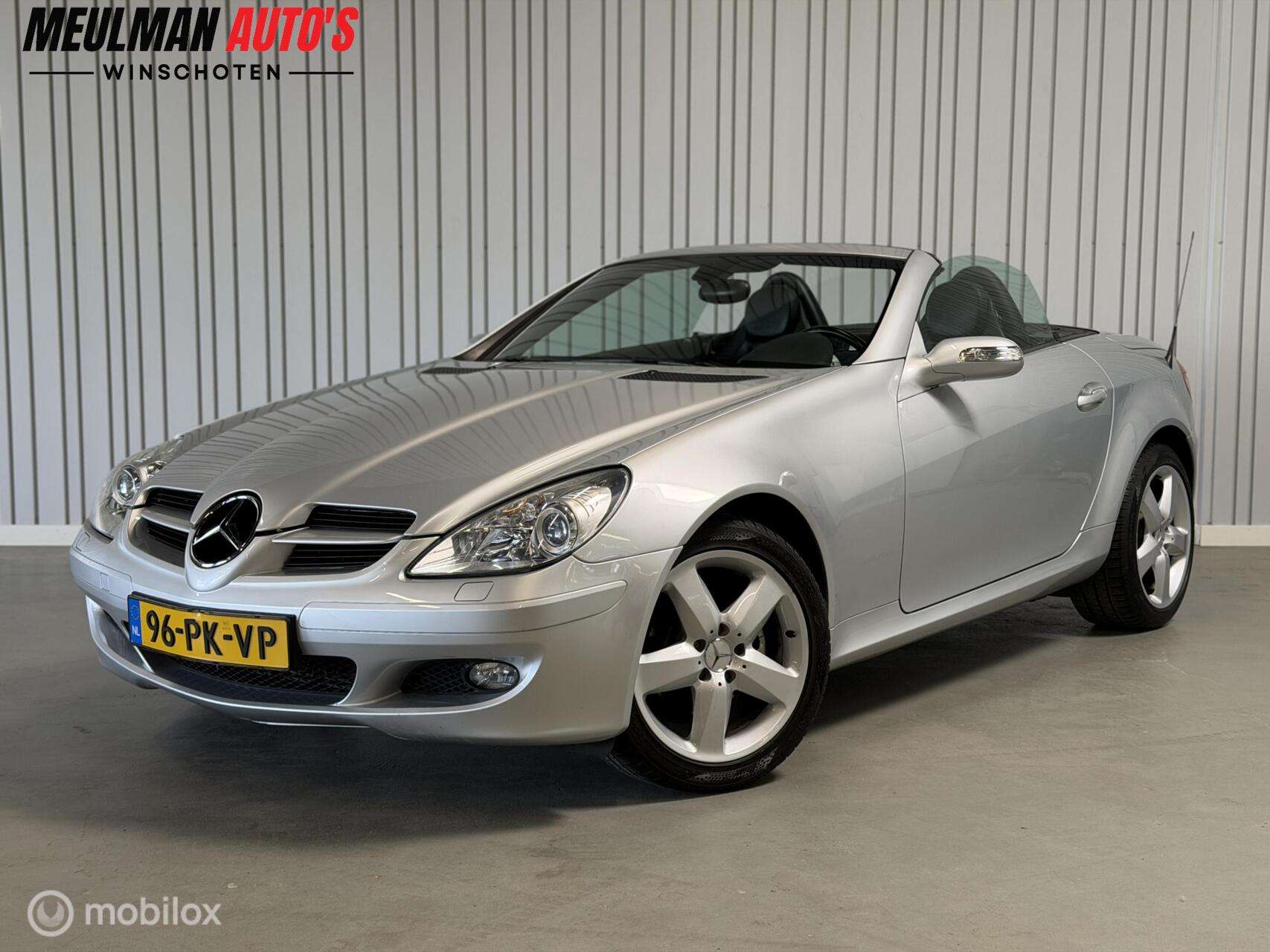 Mercedes-Benz SLK 200