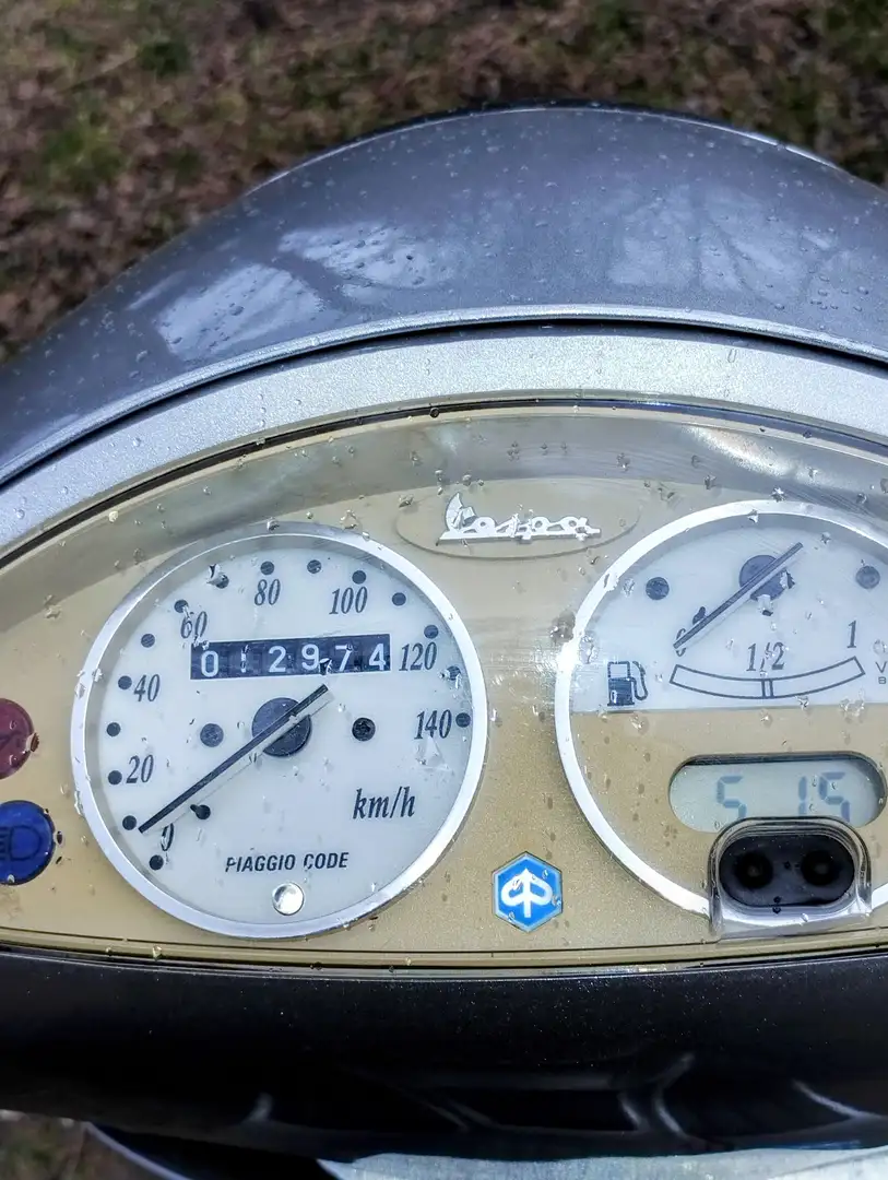 Vespa ET 4 Ezüst - 1