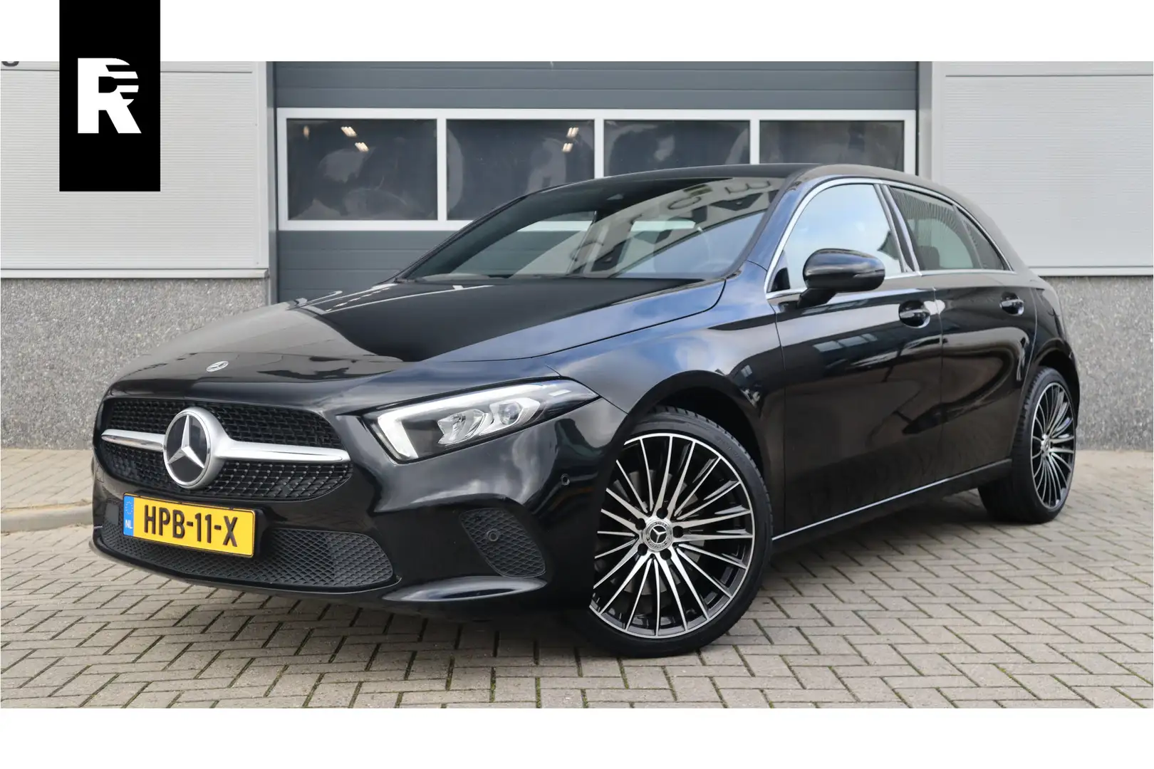Mercedes-Benz A 250 e Luxury / SOH 93% / 19inch / Sfeer verlichting / Nero - 1