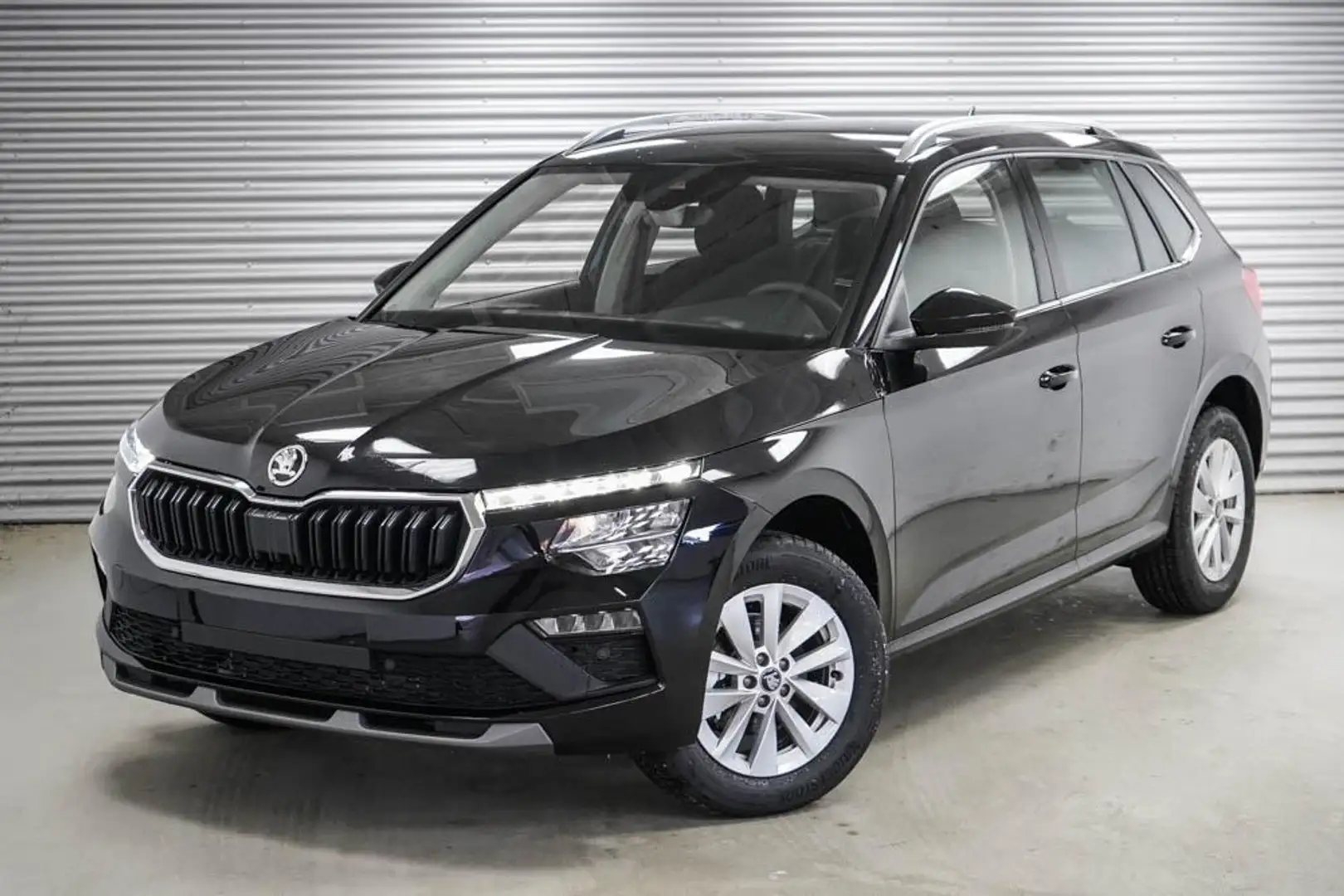 Skoda Kamiq 1,0 TSI DSG Selection - LAGER 85 kW (116 PS), A... Schwarz - 1