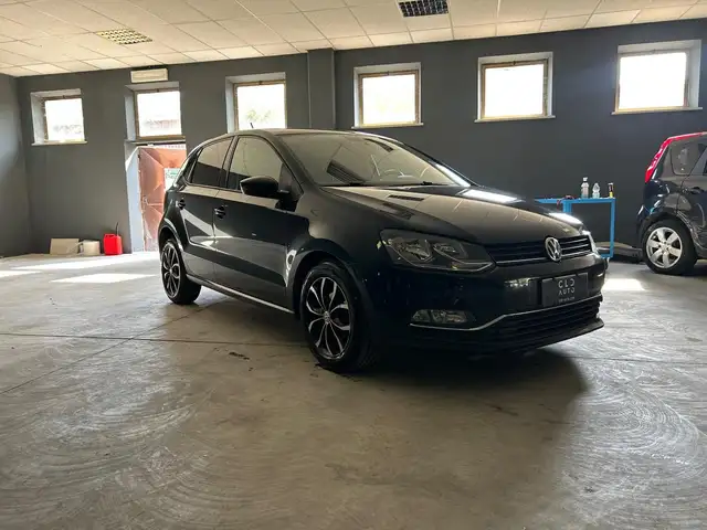 Volkswagen Polo view 5