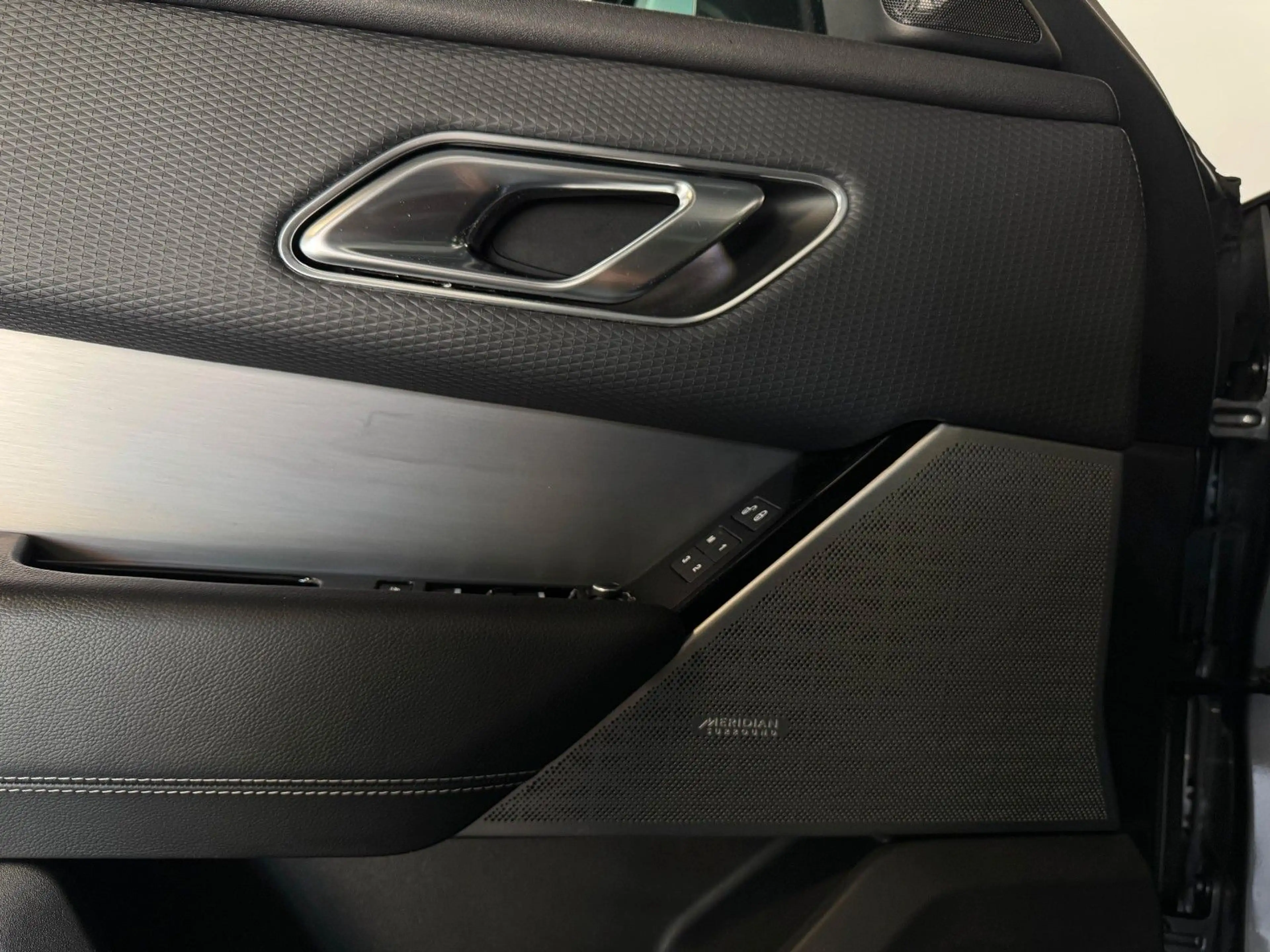 Land Rover Range Rover Velar R-Dynamic SE/Stand-Hz+Pano+ACC — photo 13