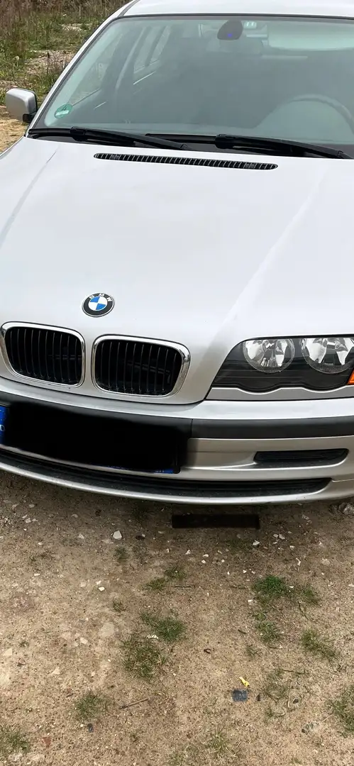 BMW 316 316i Silber - 1
