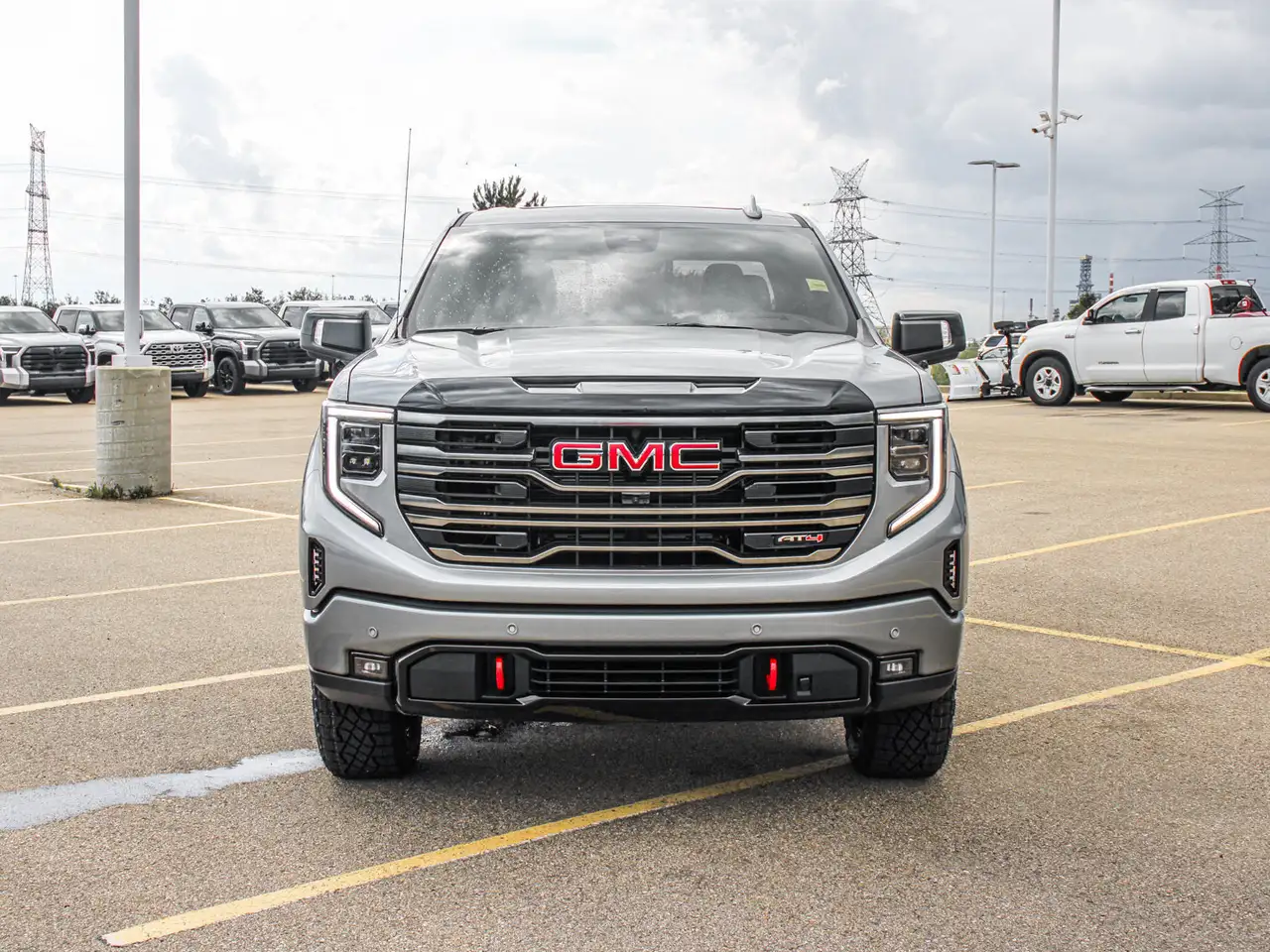 GMC Sierra 1500 снимка GMC Sierra 1500