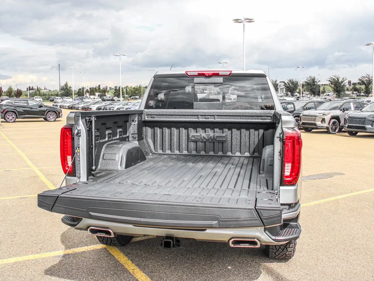GMC Sierra 1500 снимка GMC Sierra 1500