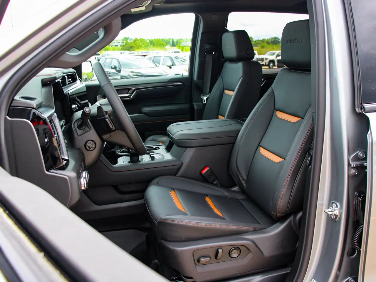 GMC Sierra 1500 снимка GMC Sierra 1500