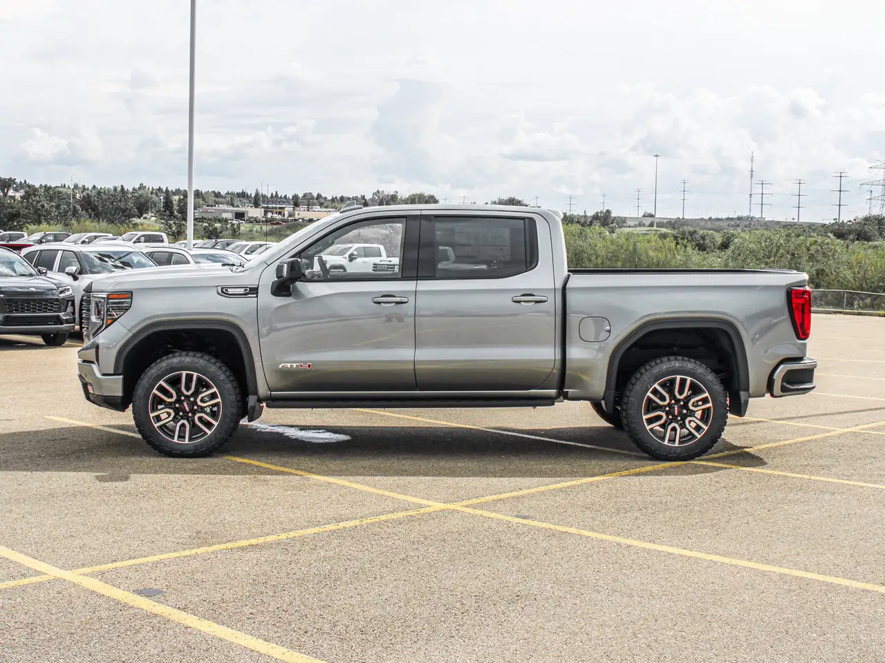 GMC Sierra 1500 снимка GMC Sierra 1500