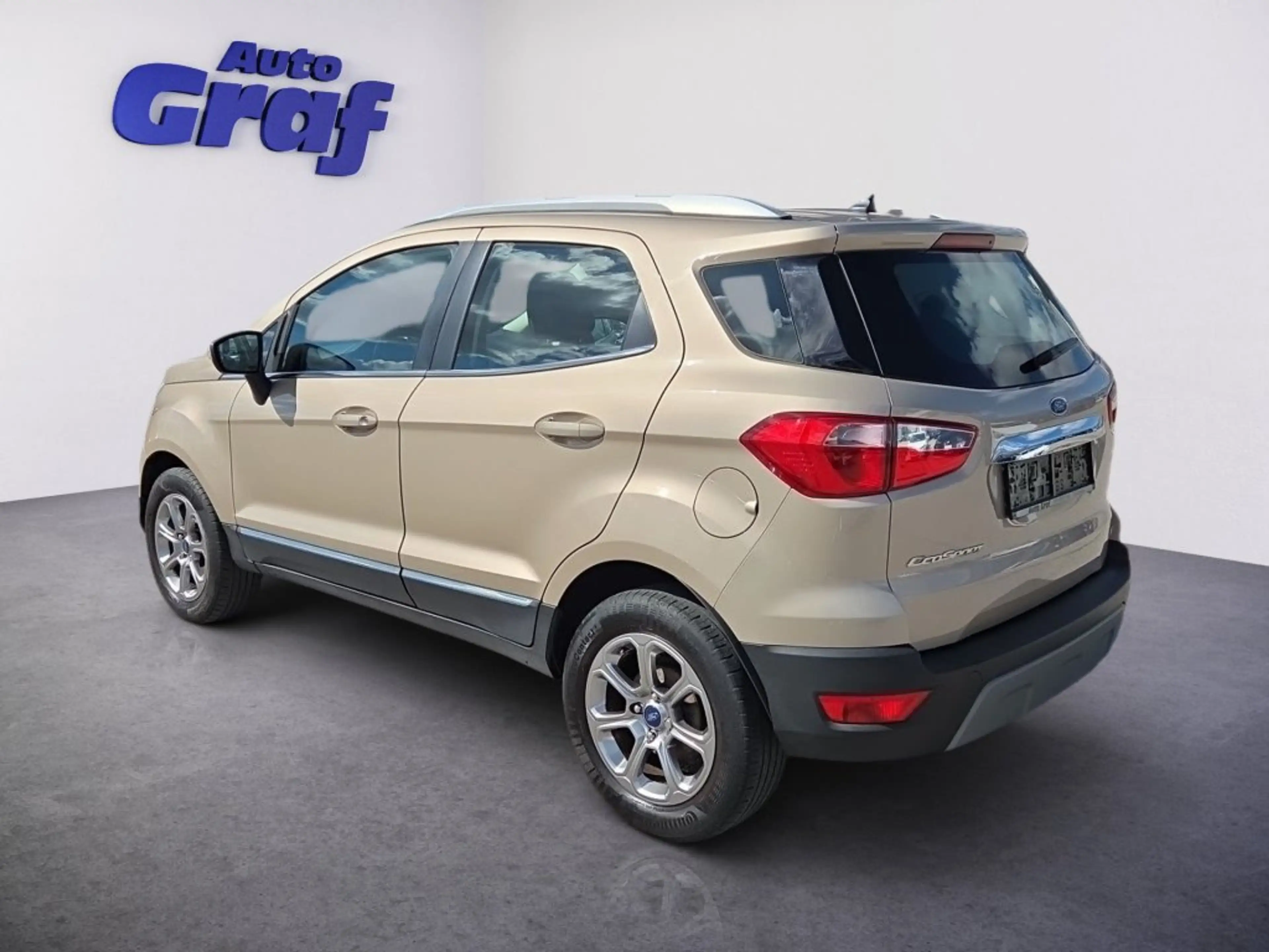 Ford EcoSport 1,0 EcoBoost Titanium — photo 5