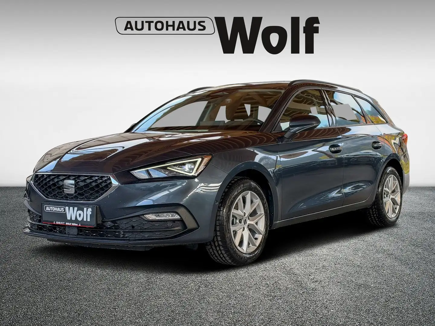 SEAT Leon Style Edition 1.5 eTSI DSG Grau - 1