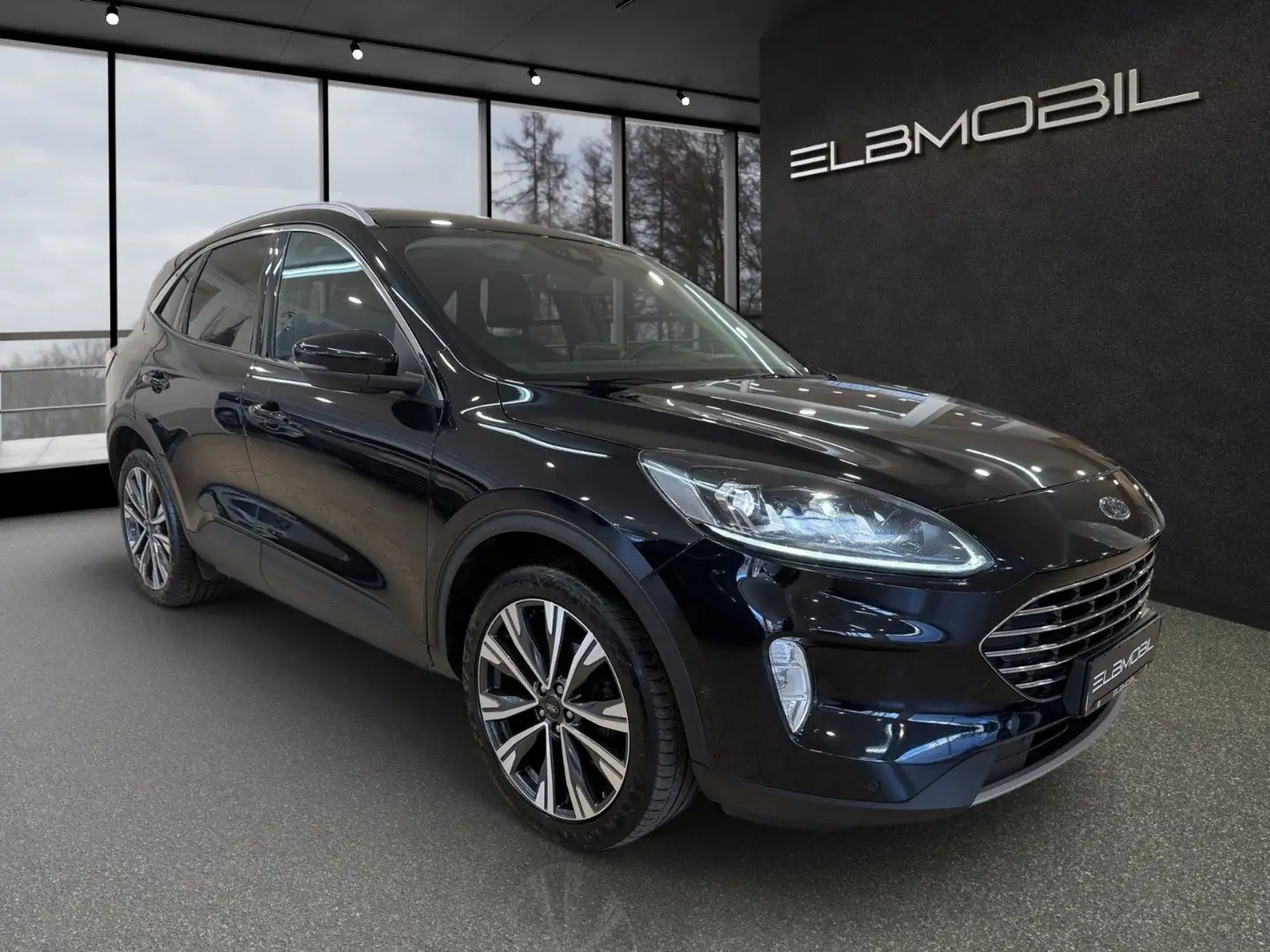 Ford Kuga 2,0 Hybrid Titanium X-Panorama-LED-Head-up Schwarz - 1