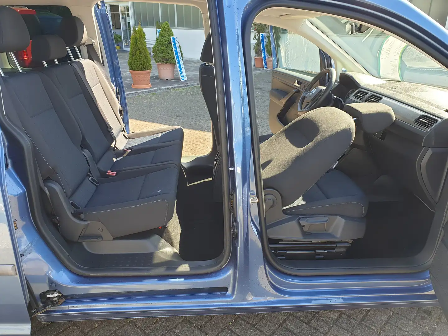 Volkswagen Caddy 1.2 TSI Trendline BMT Bluetooth PDC Klima Blau - 2