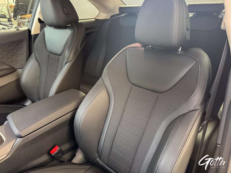 Photo du véhicule BMW 218