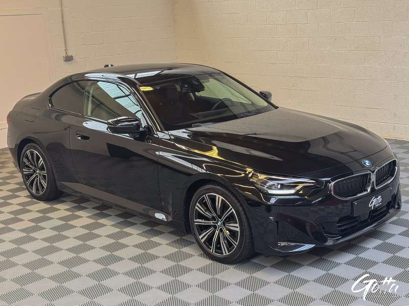 Photo du véhicule BMW 218