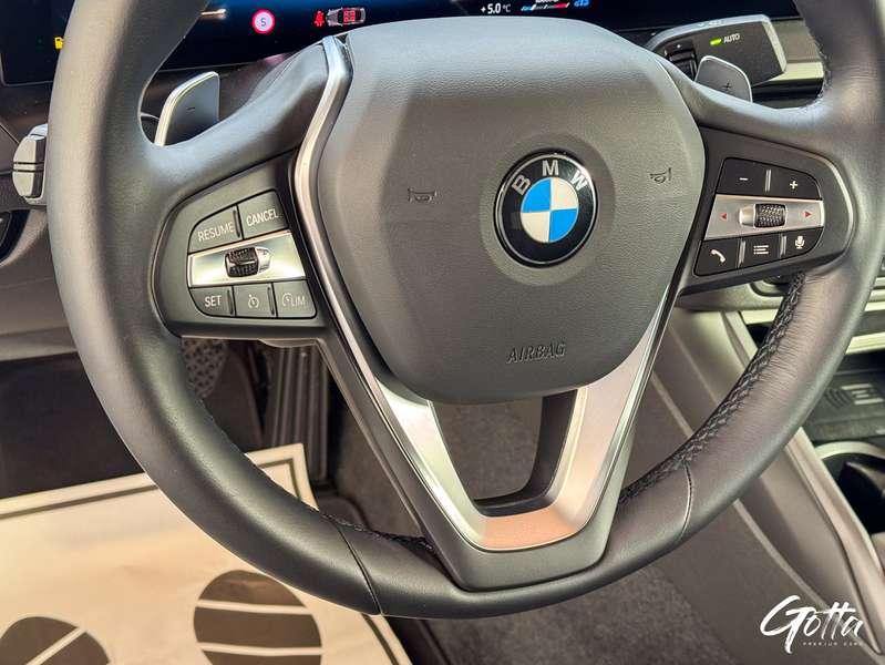 Photo du véhicule BMW 218